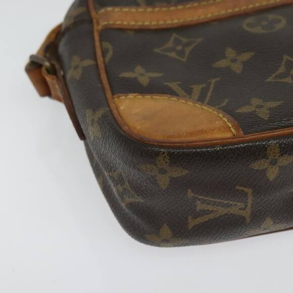 LOUIS VUITTON Monogram Trocadero 23 Shoulder Bag M51276 - Picture 8 of 13